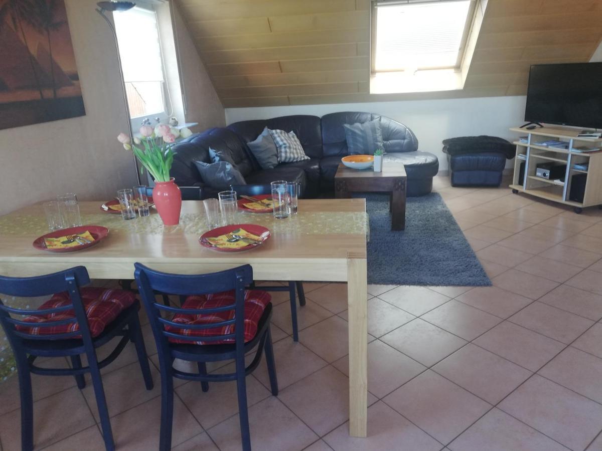 Anna - Neue Ferienwohnung Mit Blick Ins Gruene Ober-Abtsteinach Extérieur photo
